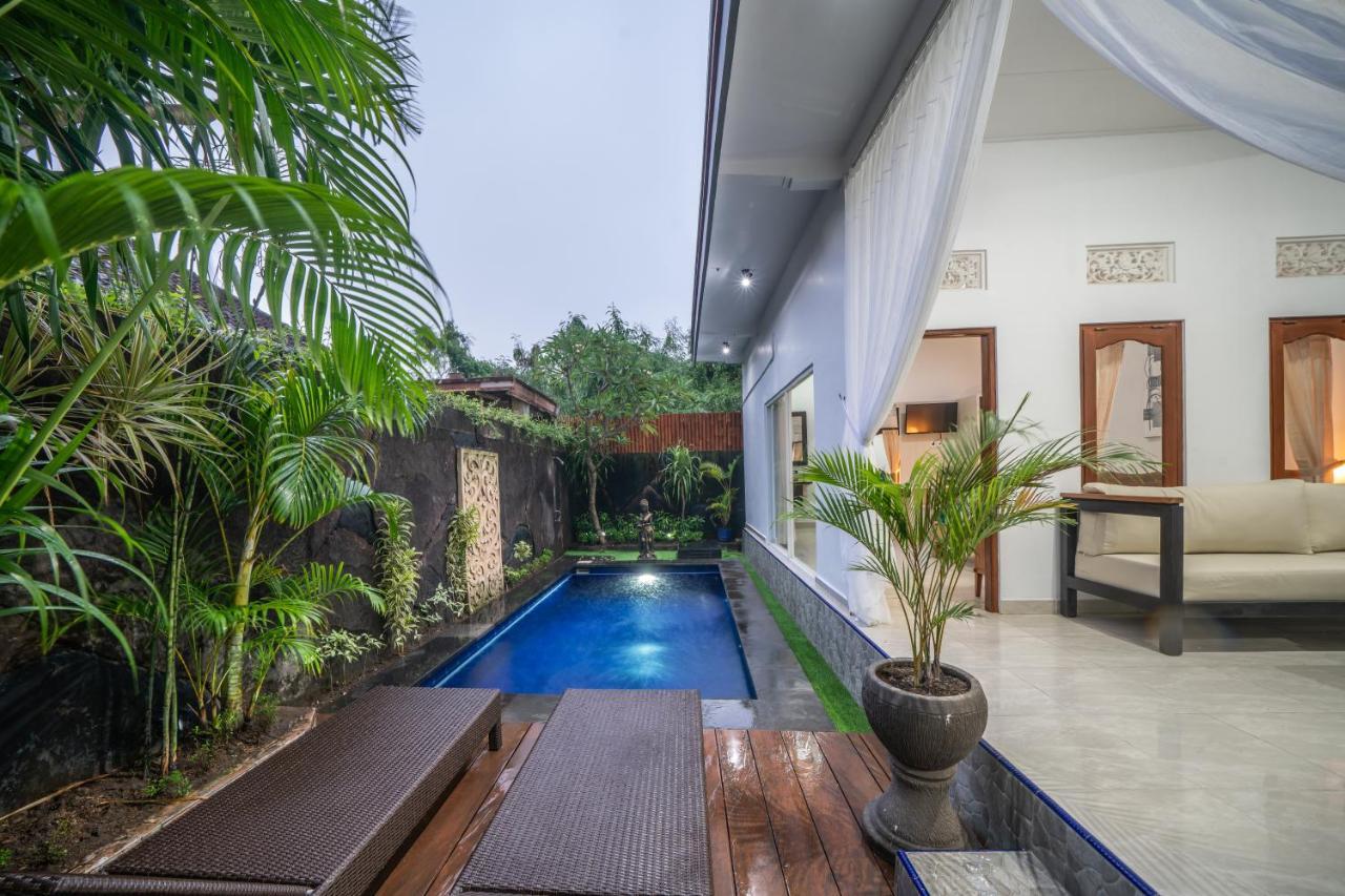 Conda * Seminyak (Bali)