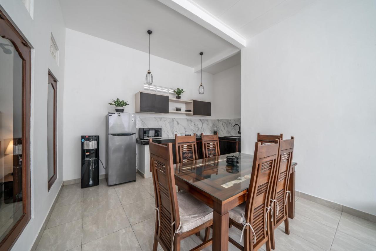Conda Villa